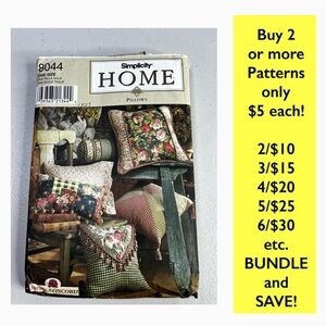 Simplicity Home Pillow Seeing Pattern -Simplicity 8045- cut - various sizes